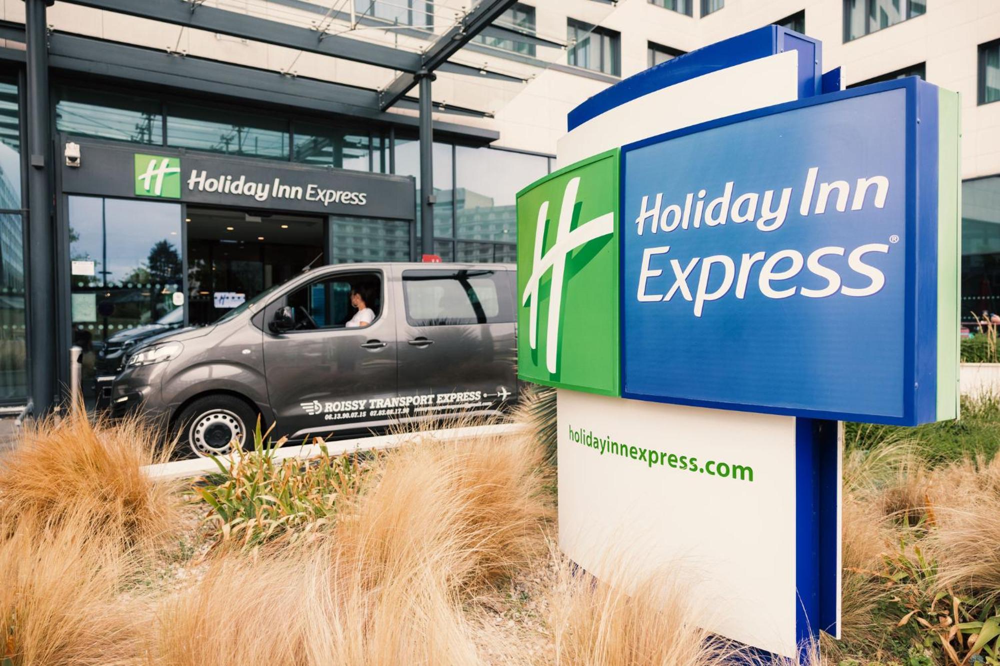 Holiday Inn Express - Paris - Cdg Airport, An Ihg Hotel Roissy-en-France Eksteriør billede